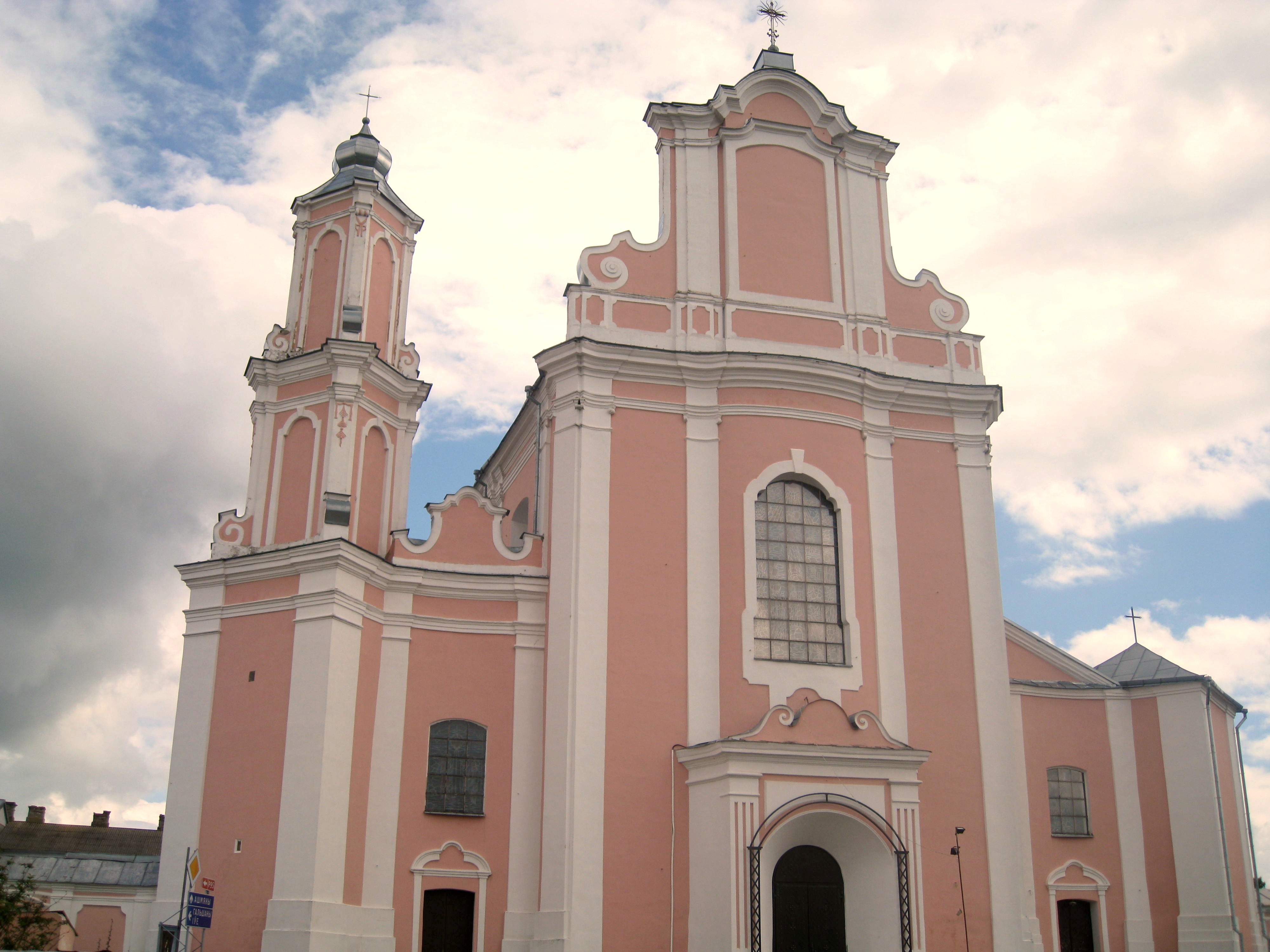 Barūnų Šv. apaštalo Petro bažnyčia ir bazilijonų vienuolynas