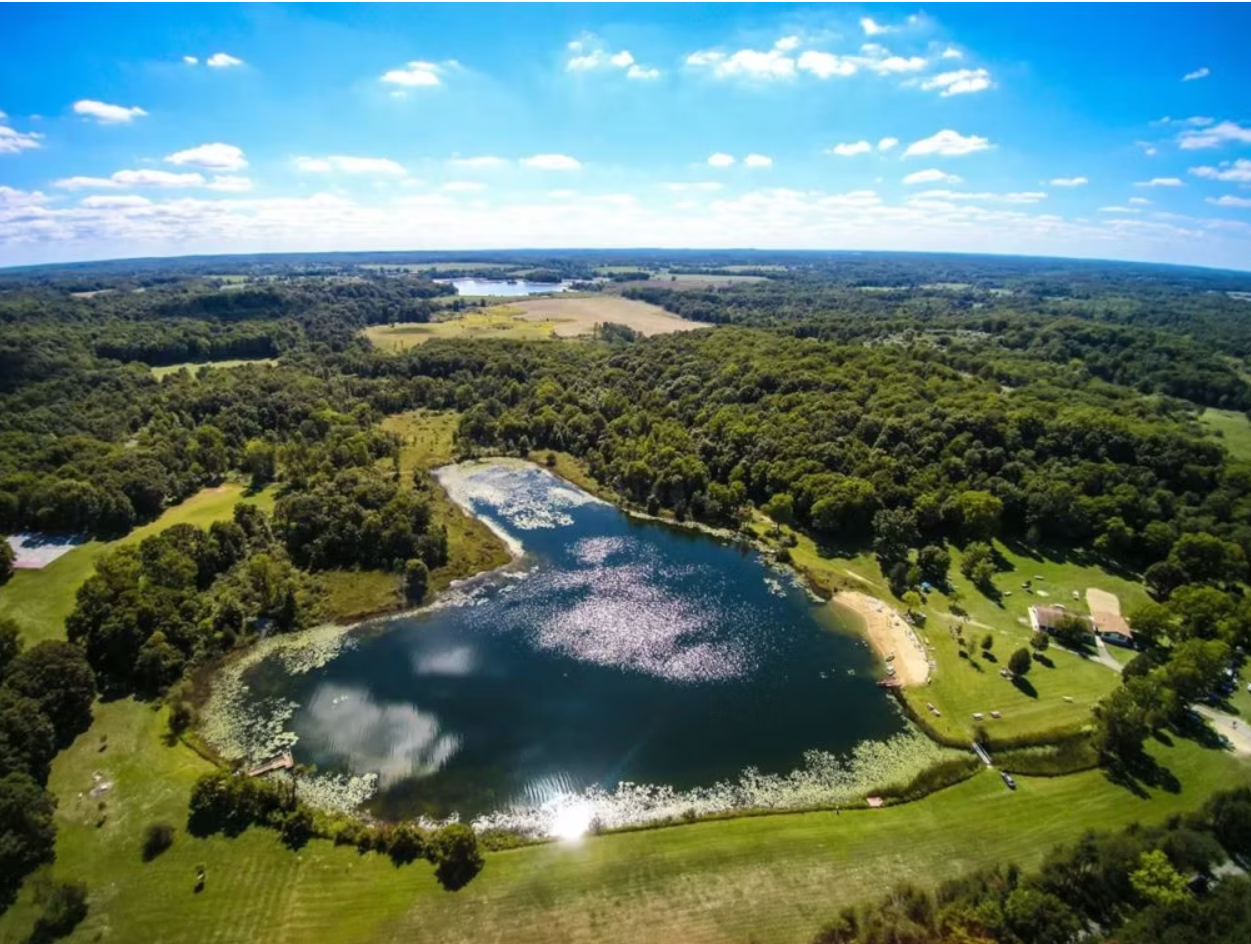 Jaunimo stovyklavietė „Dainava”